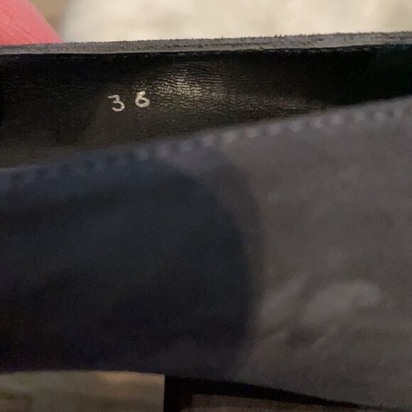 Stuart Weitzman Mary Square Toe Gray Suede Low Heel Pumps - Picture 3 of 7